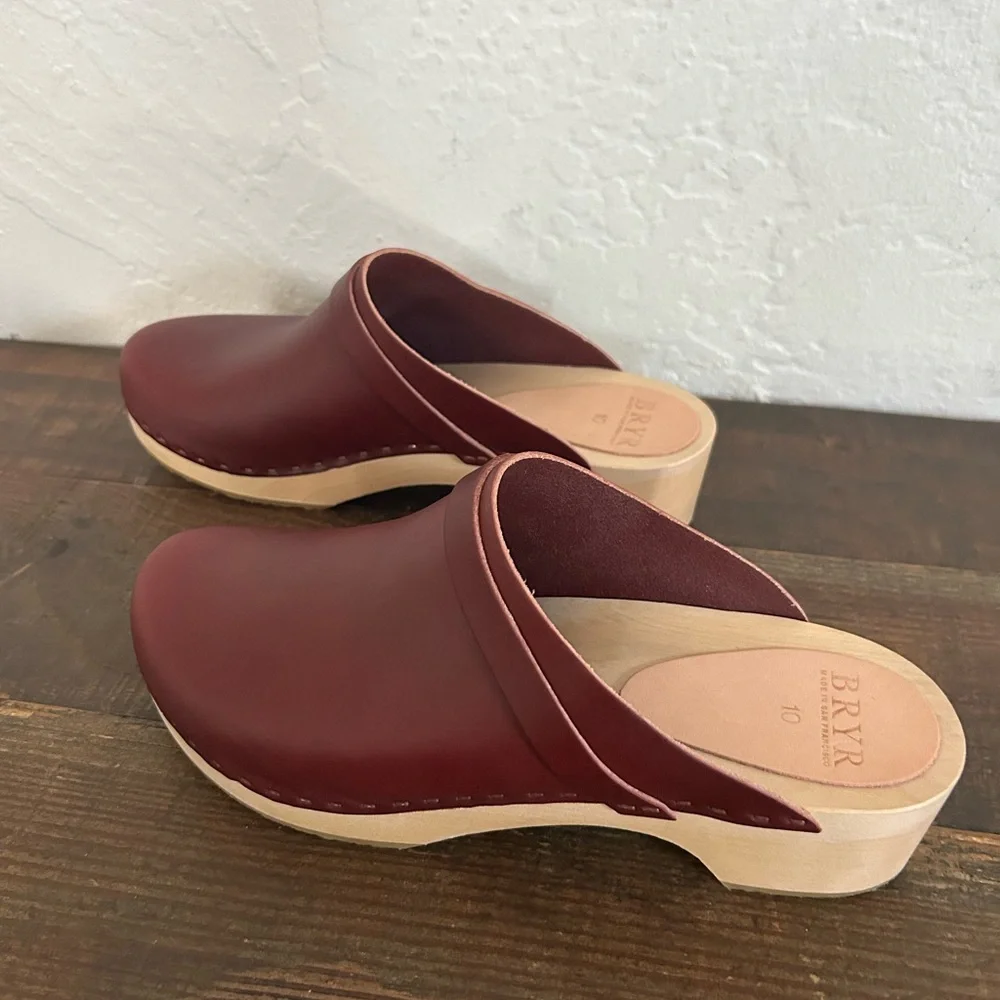Bryr Burgundy Leather Clogs - Picture 2 of 7